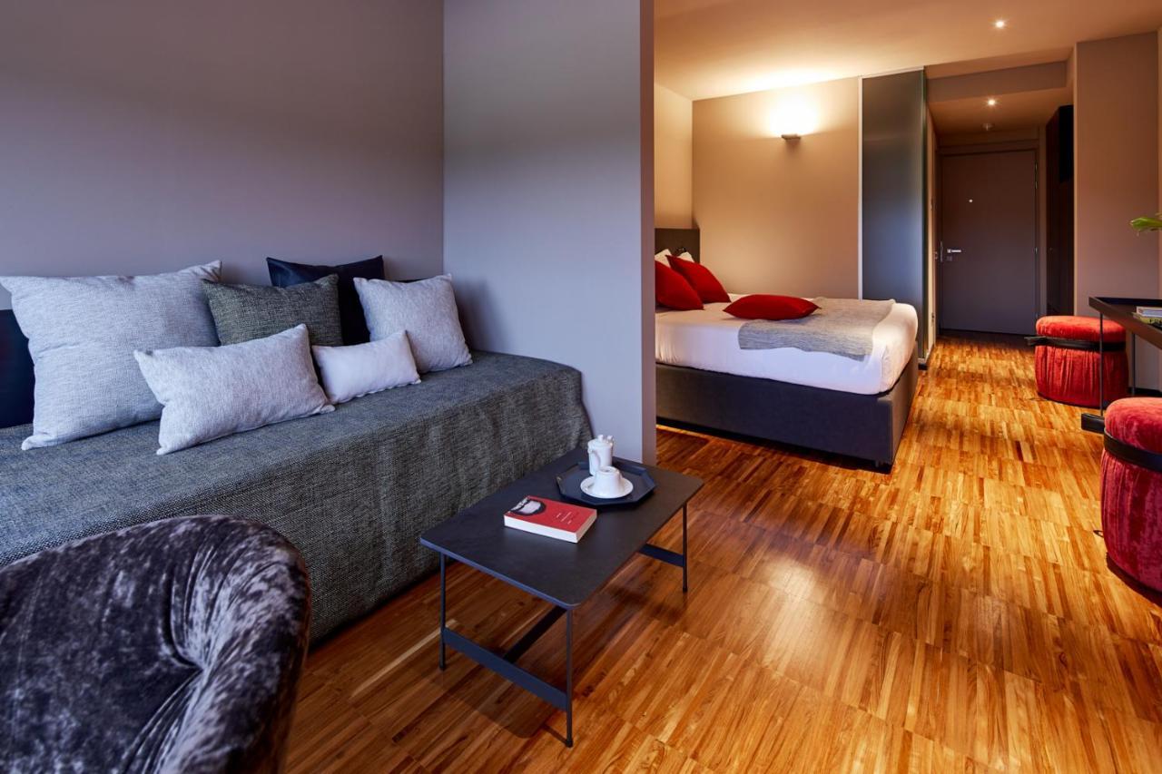 Delparco Hotel Buttrio Eksteriør bilde